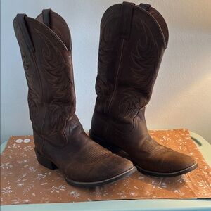Ariat Brown Western Cowboy Boots